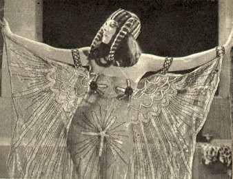 ThedaBara-Cleopatra 2.jpg